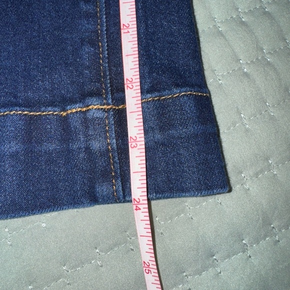 INC brand wide leg gaucho cropped style jeans. Size 12. VGUC - Picture 5 of 12